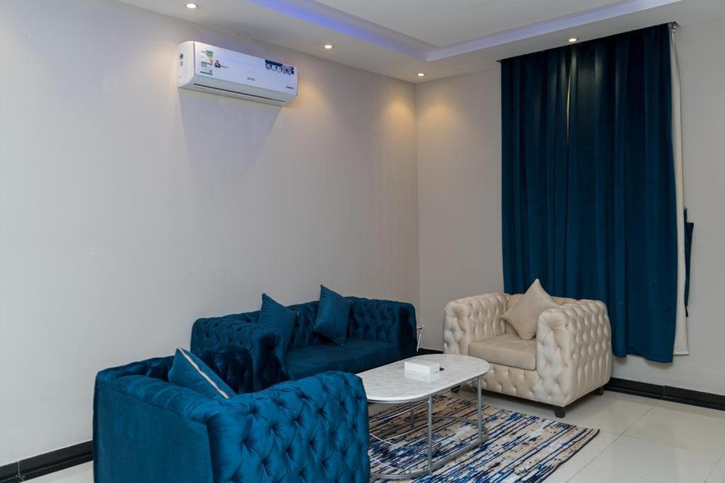 شاها 3 Apartment Рияд Екстериор снимка