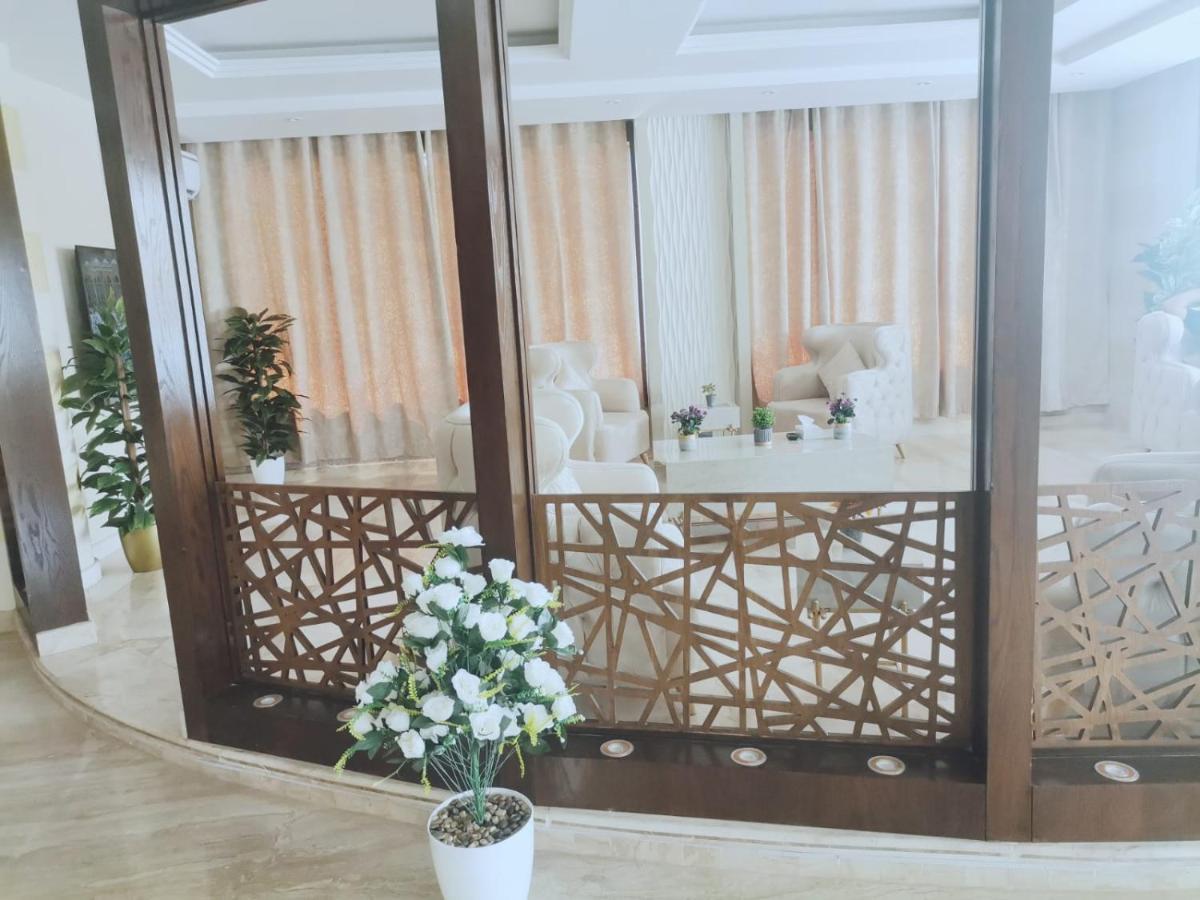 شاها 3 Apartment Рияд Екстериор снимка