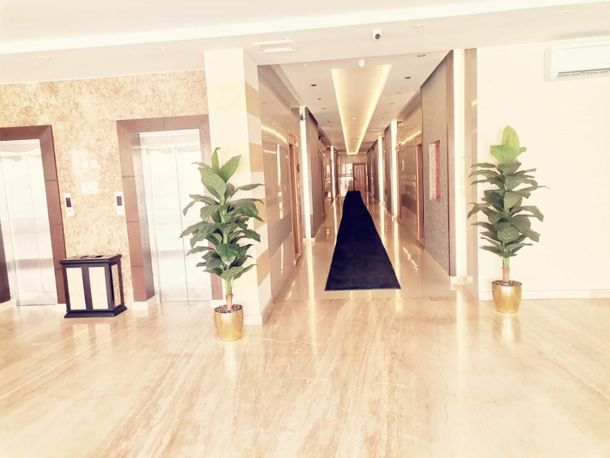 شاها 3 Apartment Рияд Екстериор снимка